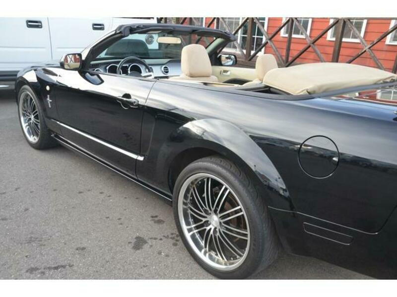 MUSTANG