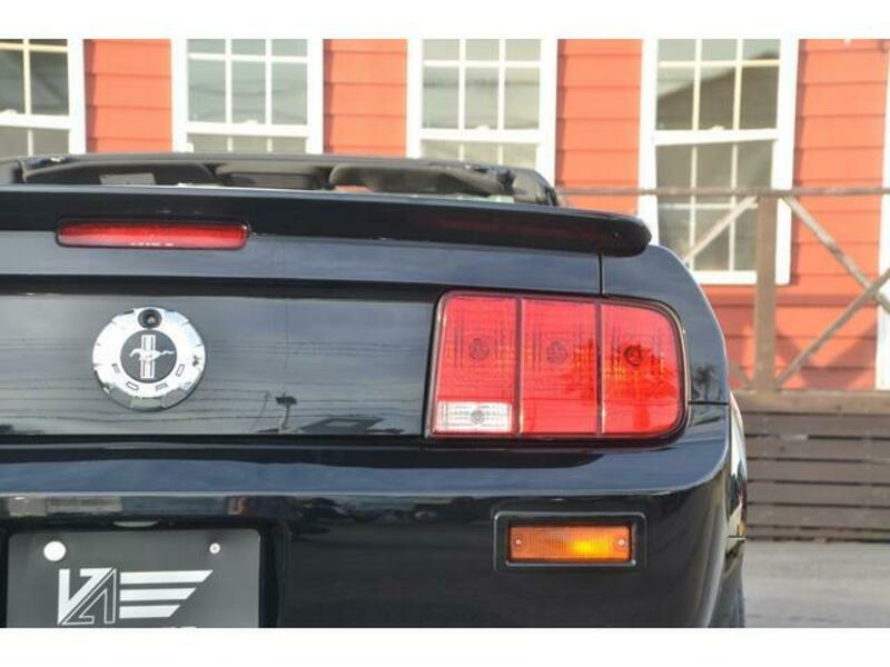 MUSTANG