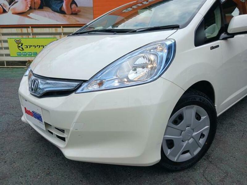 FIT HYBRID