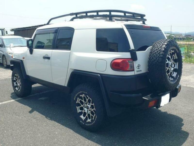 FJ CRUISER