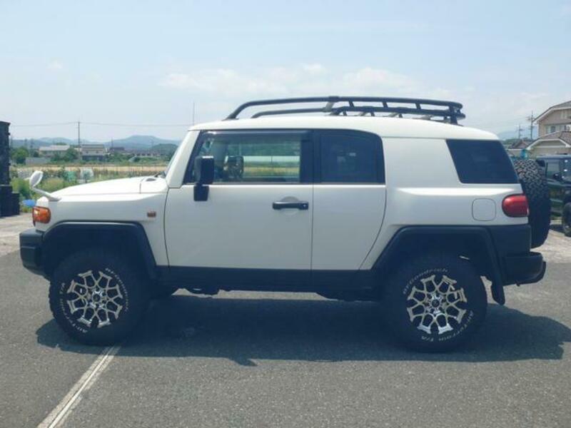 FJ CRUISER