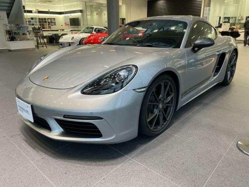 718 CAYMAN