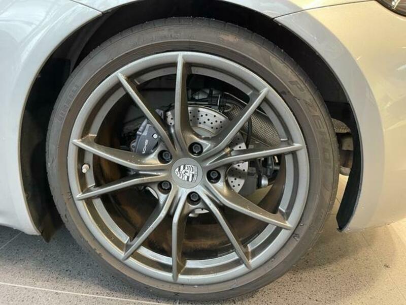 718 CAYMAN
