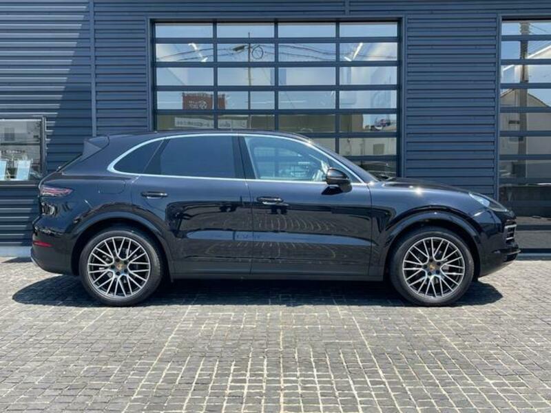 CAYENNE