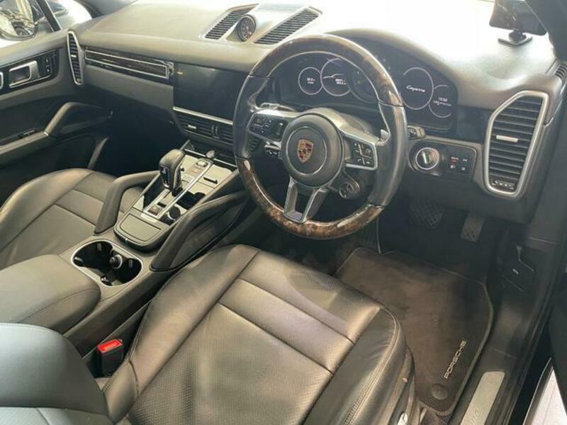 CAYENNE