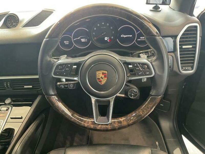 CAYENNE