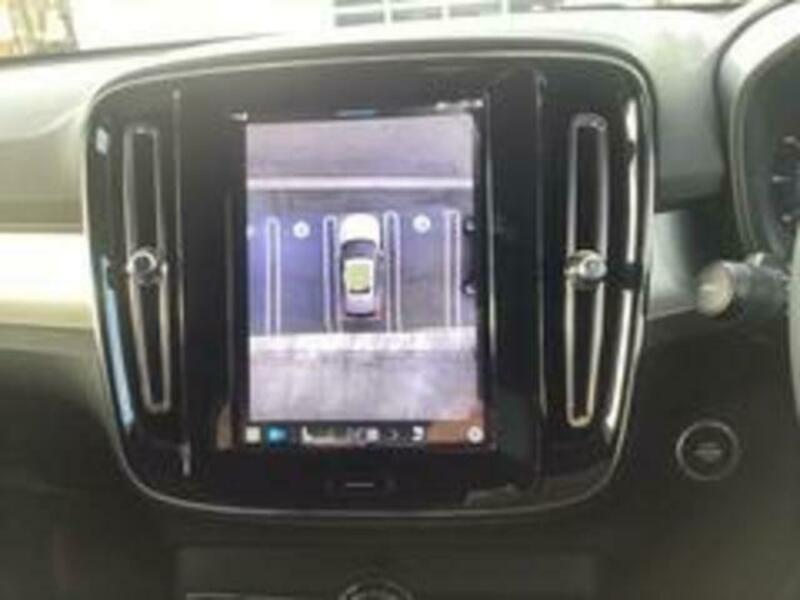 XC40