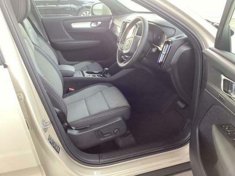 XC40