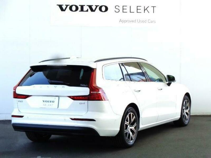 V60