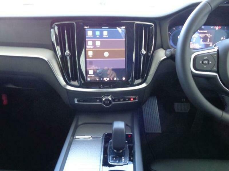 V60