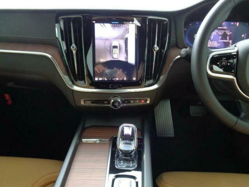 V60