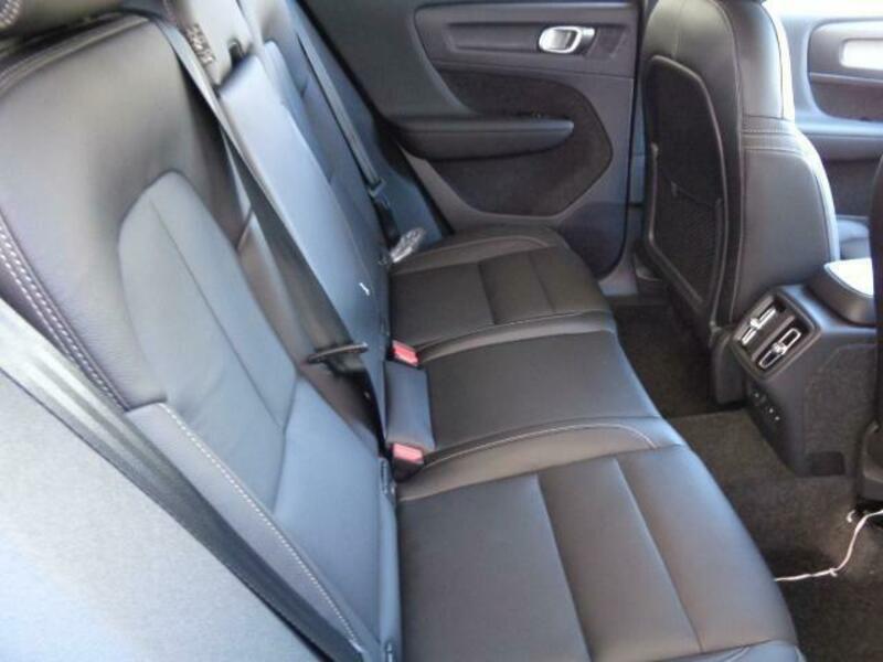 XC40