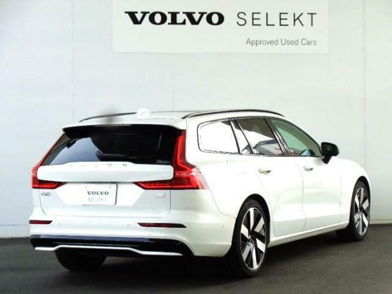 V60