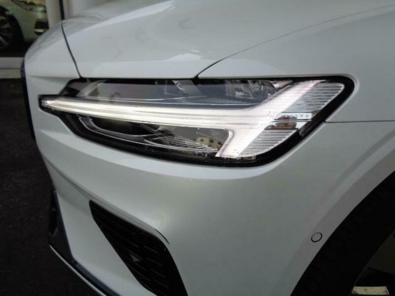 V60