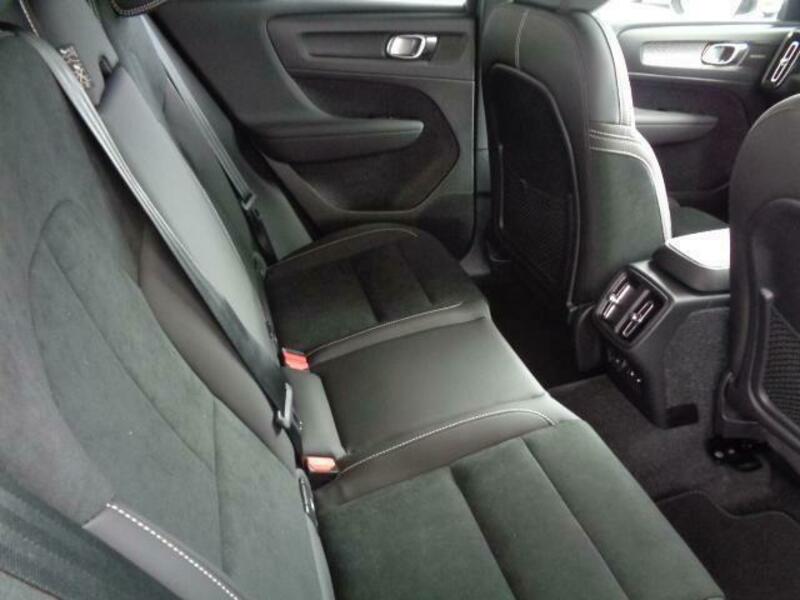 XC40