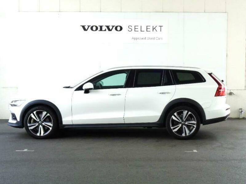 V60