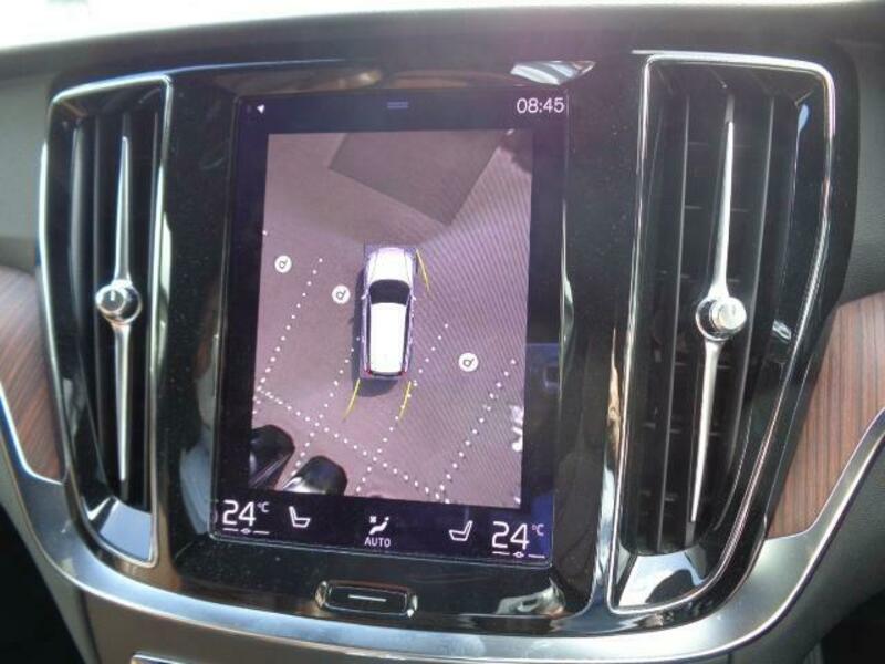 V60