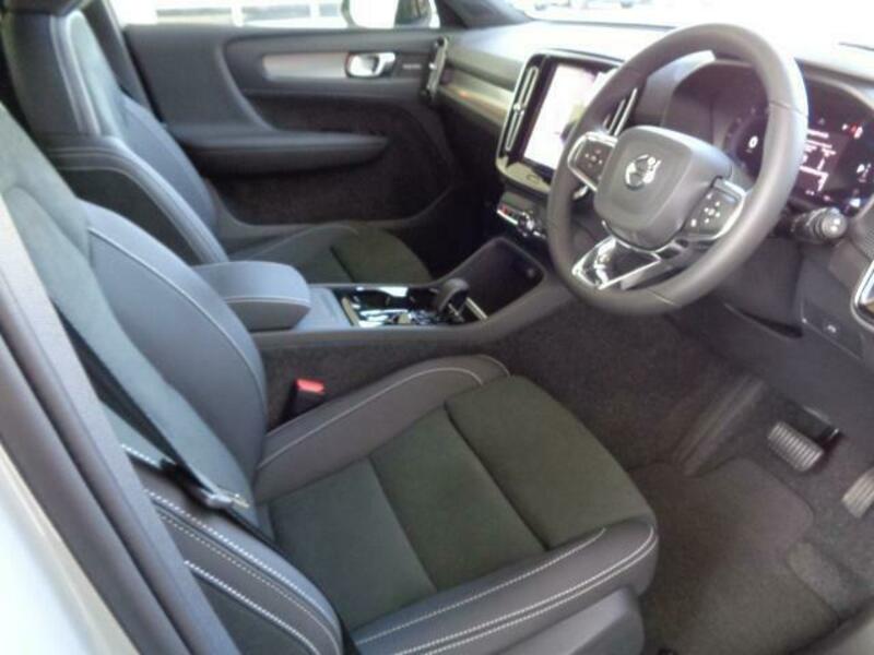 XC40