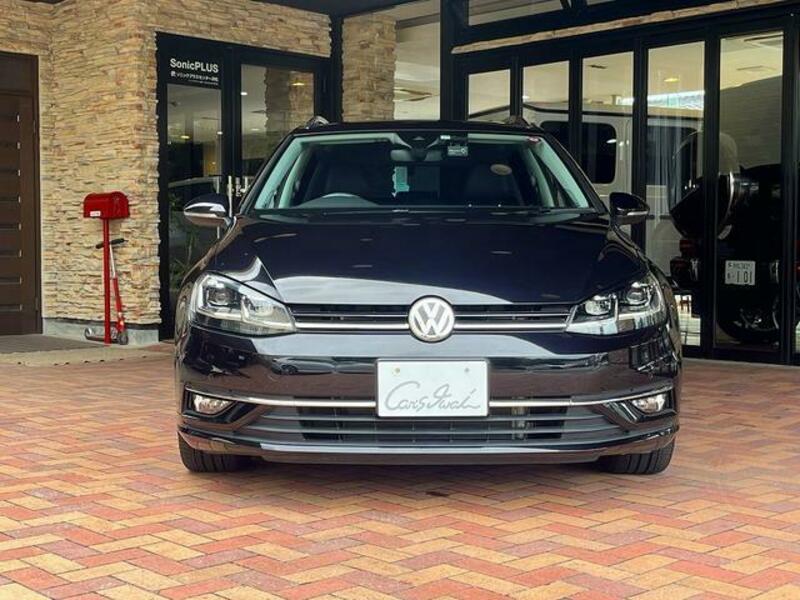 GOLF VARIANT