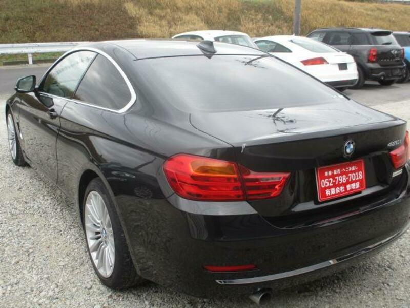 4 SERIES