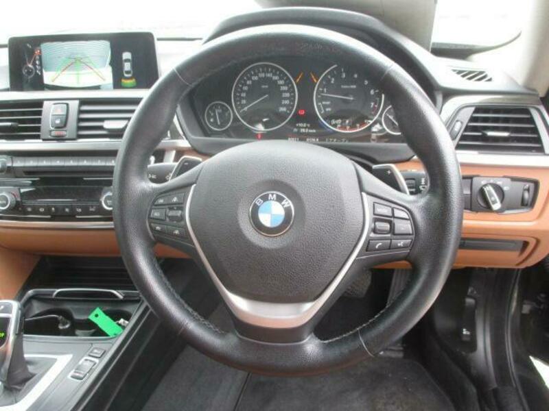 4 SERIES