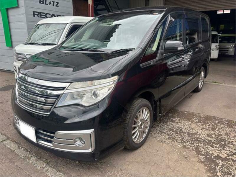 NISSAN SERENA