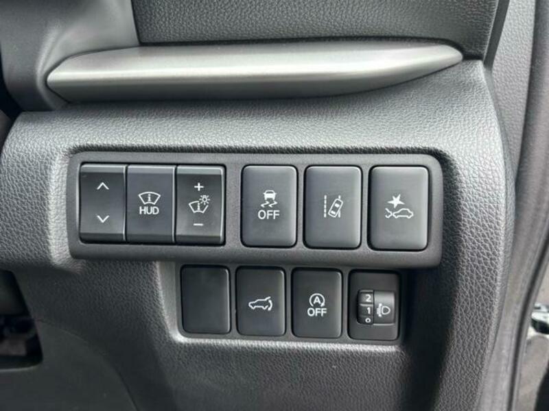 ECLIPSE CROSS
