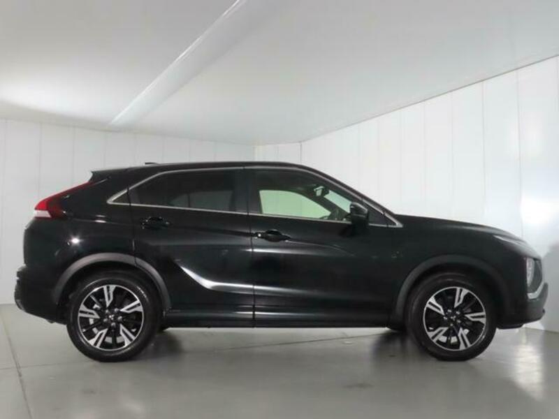 ECLIPSE CROSS