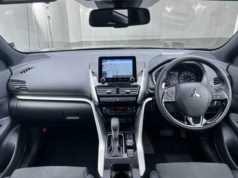 ECLIPSE CROSS