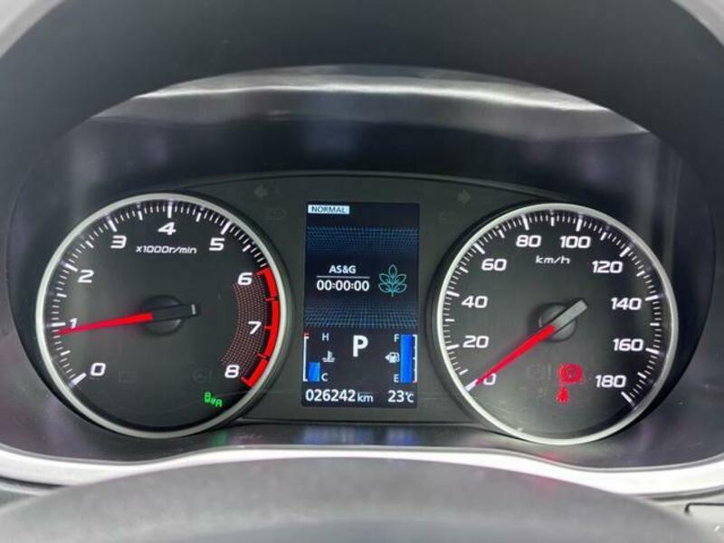 ECLIPSE CROSS