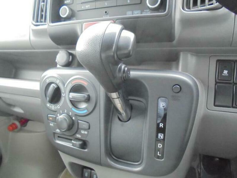 CLIPPER VAN