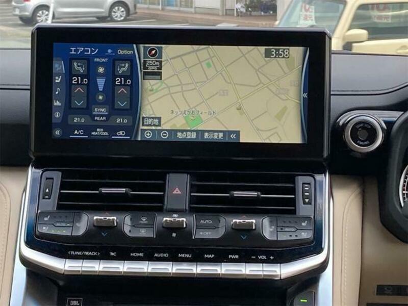 LAND CRUISER