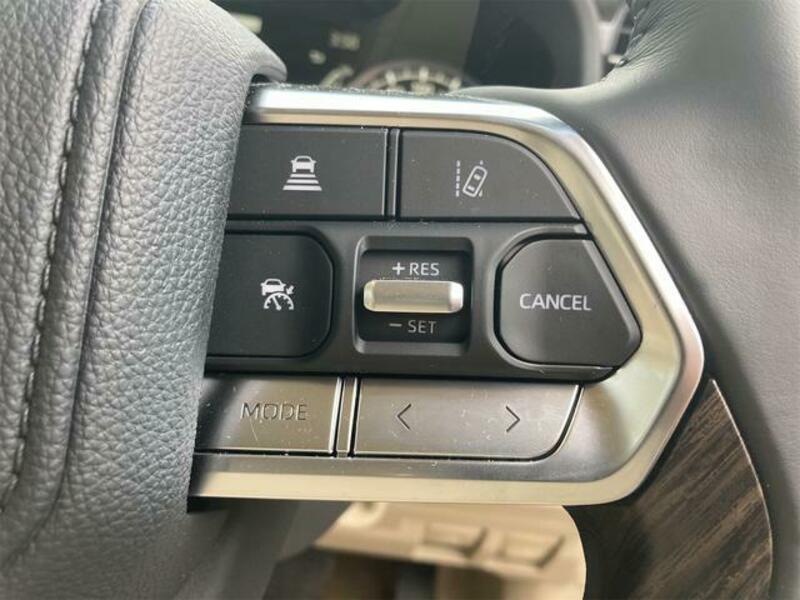 LAND CRUISER