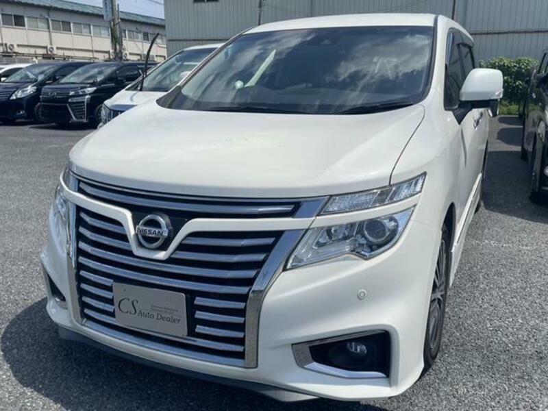 NISSAN ELGRAND