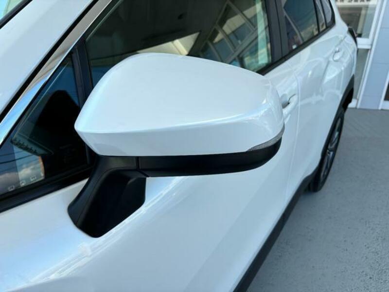 COROLLA CROSS