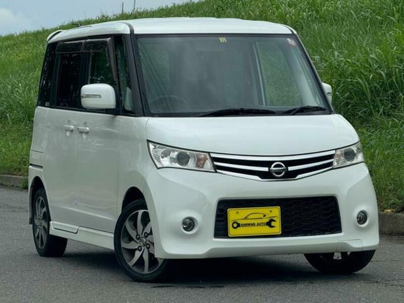 NISSAN ROOX