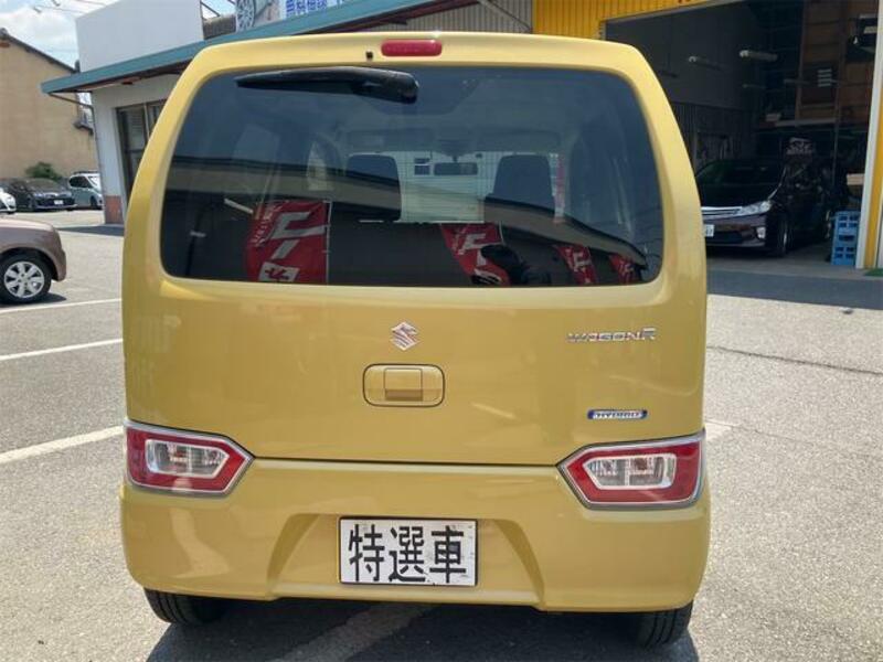 WAGON R