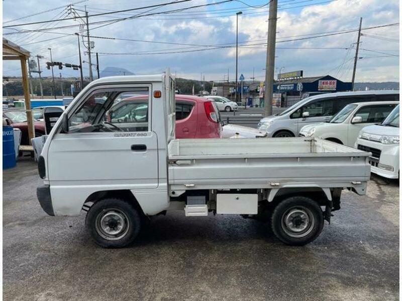 CARRY TRUCK