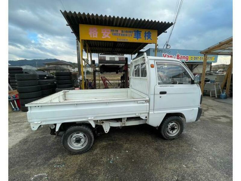 CARRY TRUCK