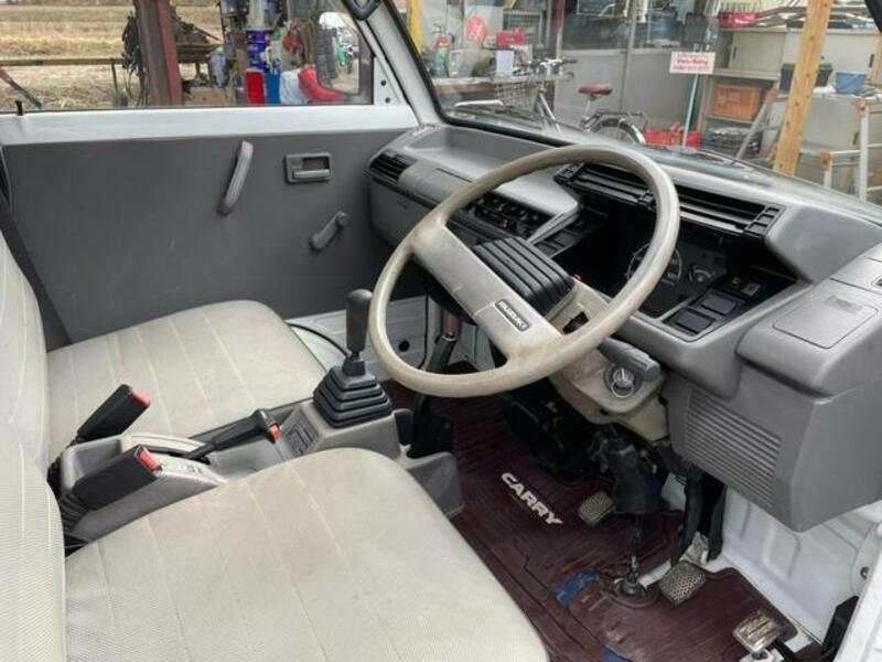 CARRY TRUCK