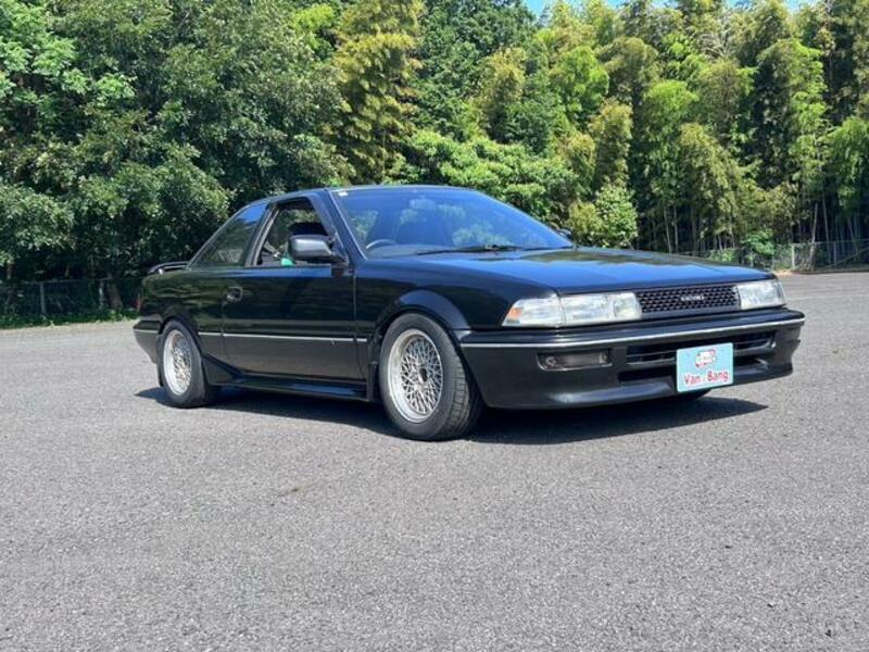 COROLLA LEVIN