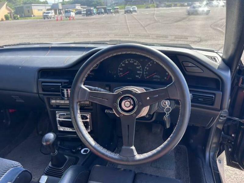 COROLLA LEVIN