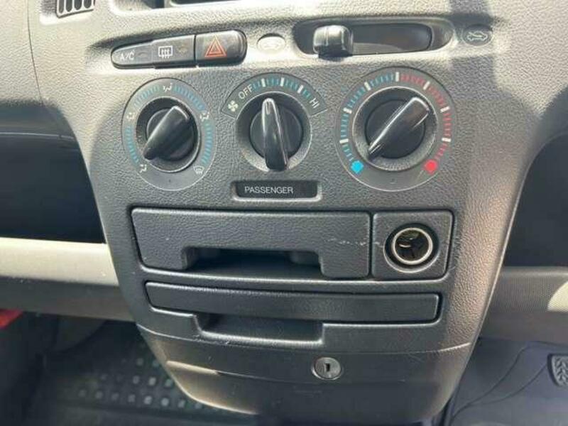 SUCCEED VAN