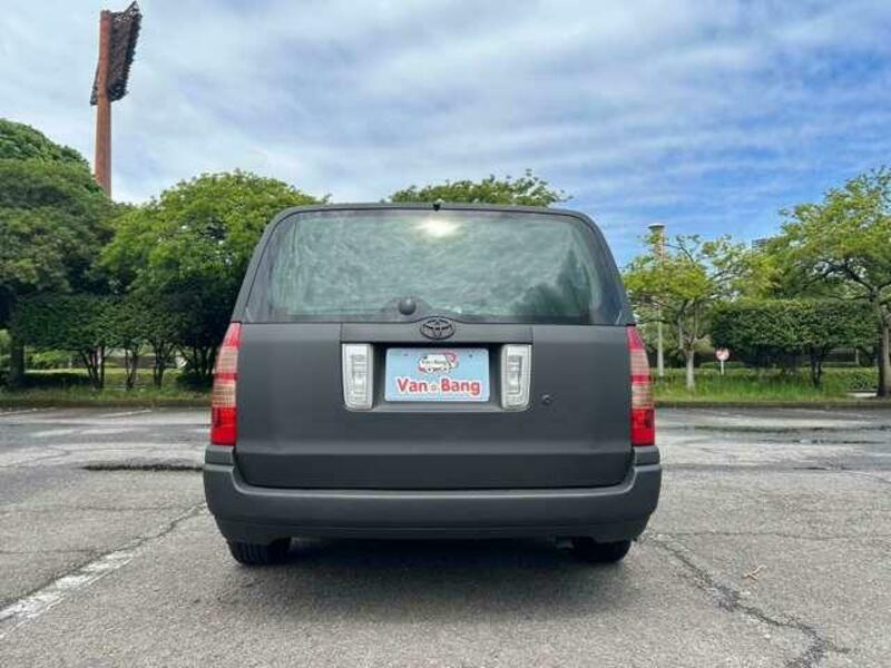 SUCCEED VAN