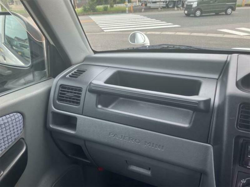 PAJERO MINI