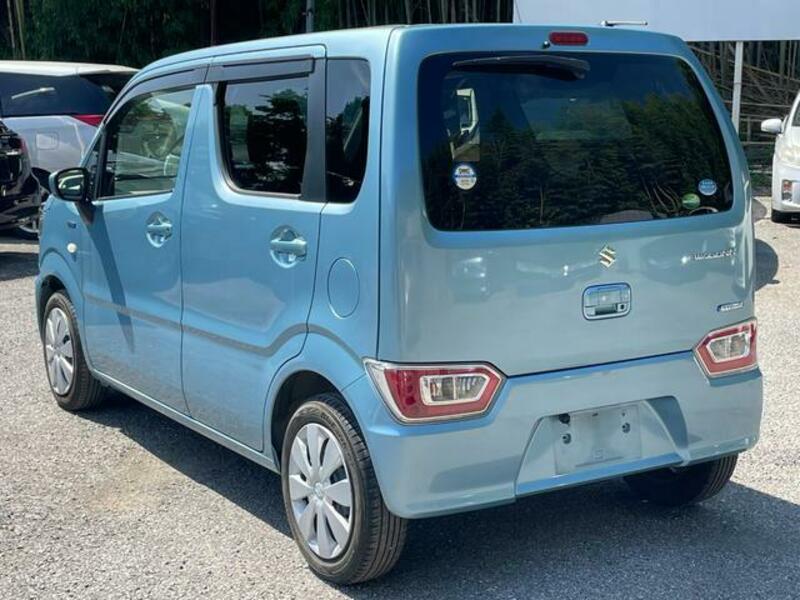 WAGON R