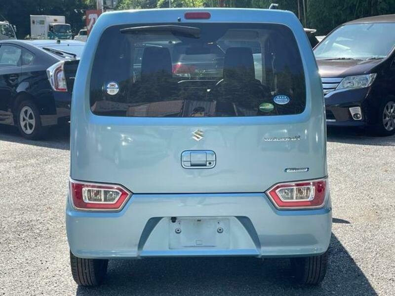 WAGON R