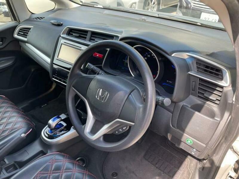 FIT HYBRID