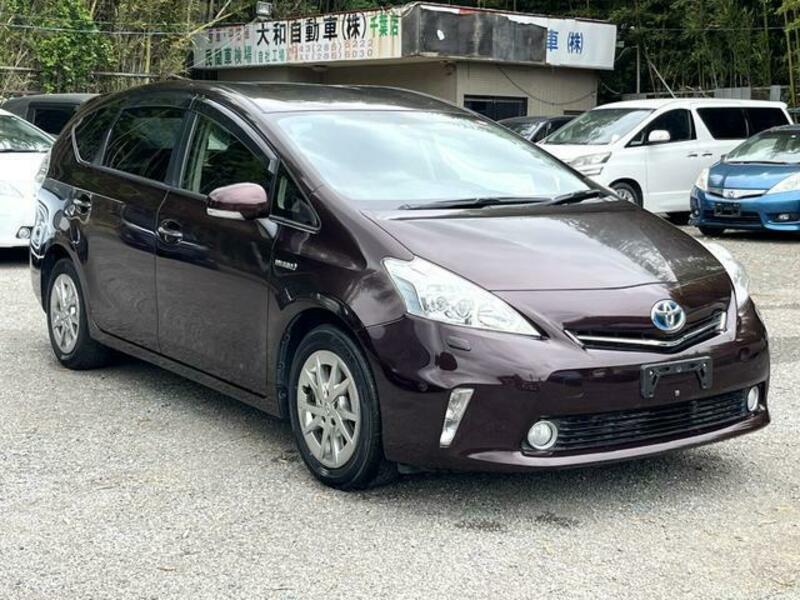 PRIUS ALPHA