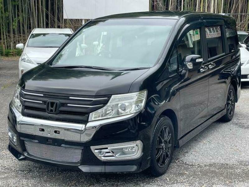 HONDA STEPWAGON SPADA